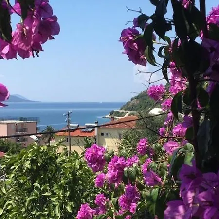 Stula Apartment