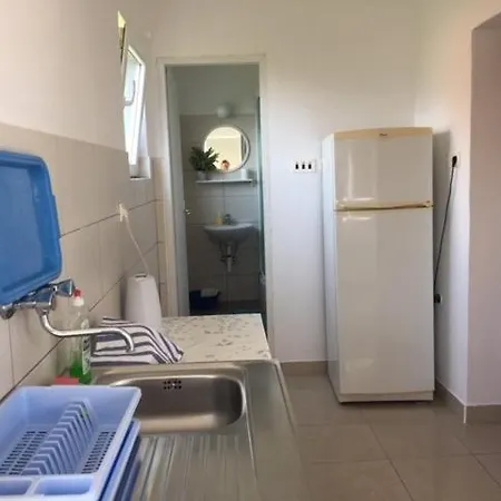 Stula Apartment *